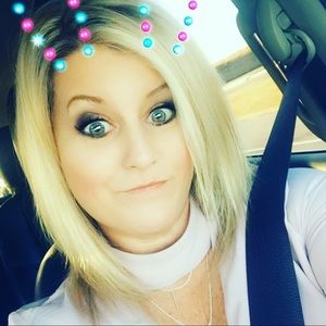 Meet your Posher, Stefanie